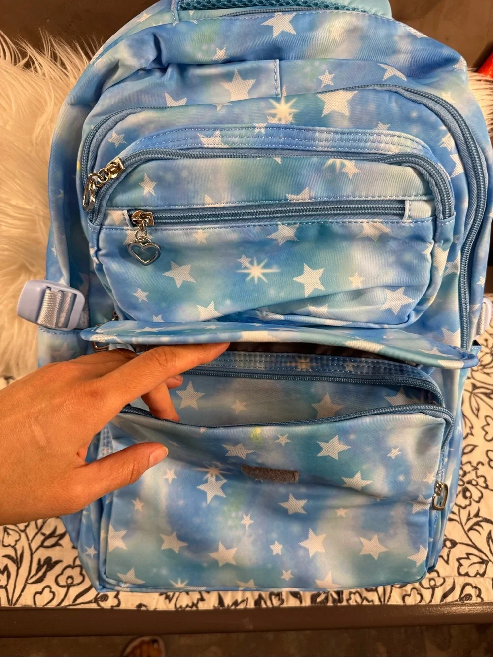 Sky Blue Star Print Women's Backpack with Heart Zipper Pulls